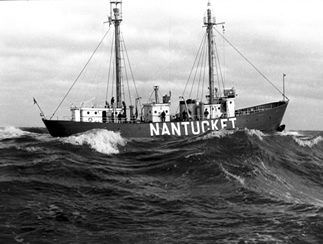 LV-112 on Nantucket Shoals station prior to 1960